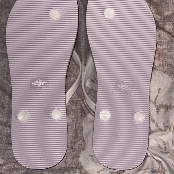 GUESS SIGNATURE LOGO FLIP FLOPS WOMENS WHITE FLUP FLOPS - Picture 6 of 10